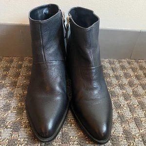 Black Leather Boots